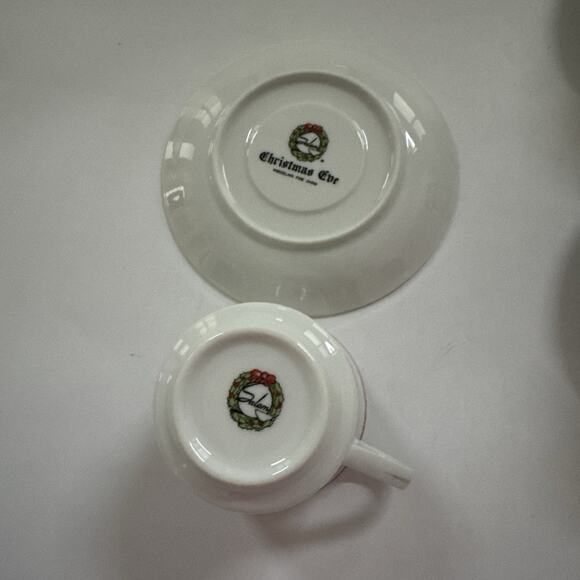 Vintage 3pc Set Salem China Christmas Eve Teacups and Saucers Holiday Dinnerware - Picture 6 of 10